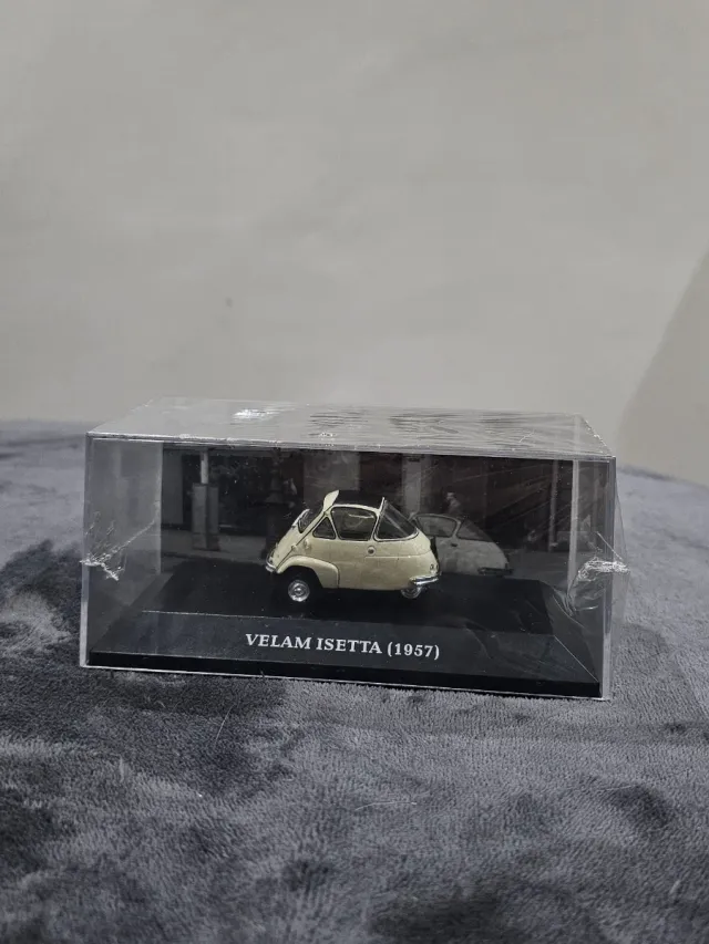 Maqueta Velam Isetta 1957
