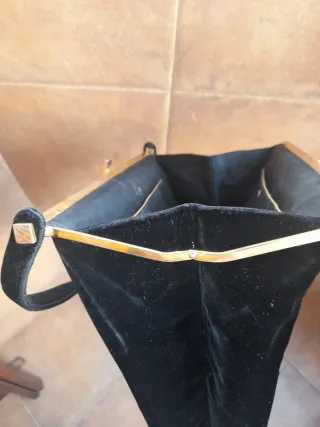 Bolso Loewe Terciopelo y Raso Negro vintage.