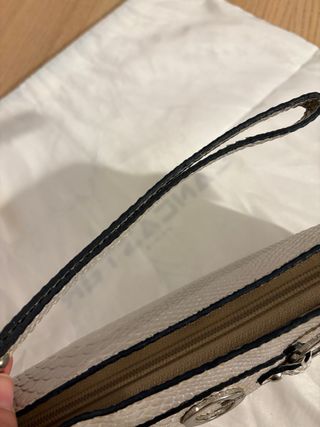 Pochette Guess Argento