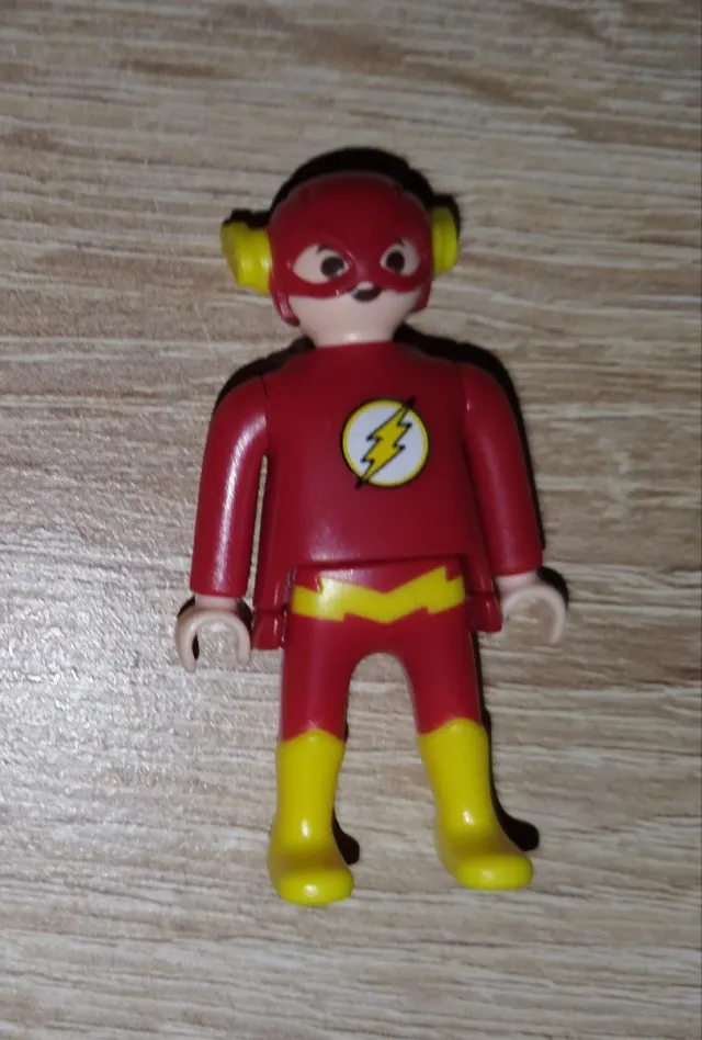 Lote Playmobil Kinder DC