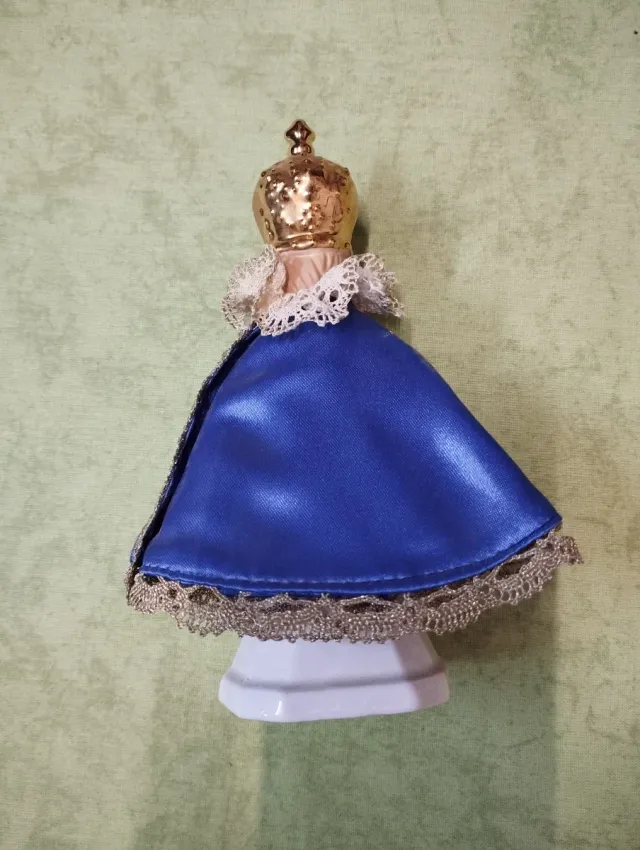 Figura Niño Jesús Praga Corona Dorada