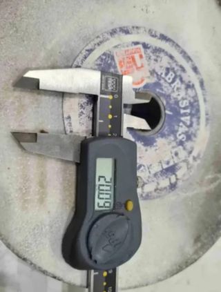 MUELA ABRASIVA BLANCA DE 200 x 20 x 40mm