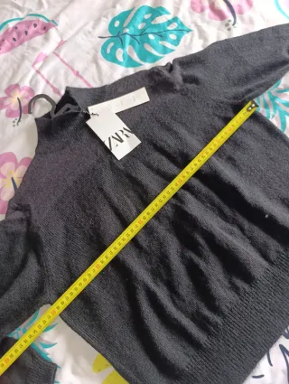 Jersey Zara soft  botones dorados Talla S