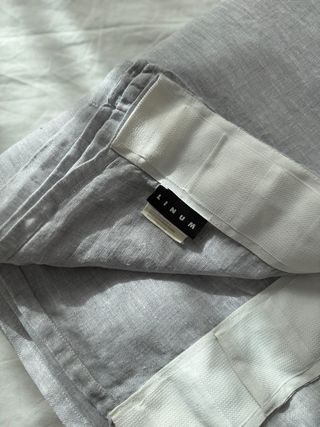 Tende in lino di colore grigio