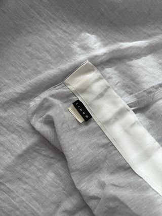 Tende in lino di colore grigio