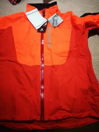 Chaqueta Gore-Tex Husqvarna Naranja ya está rebaja