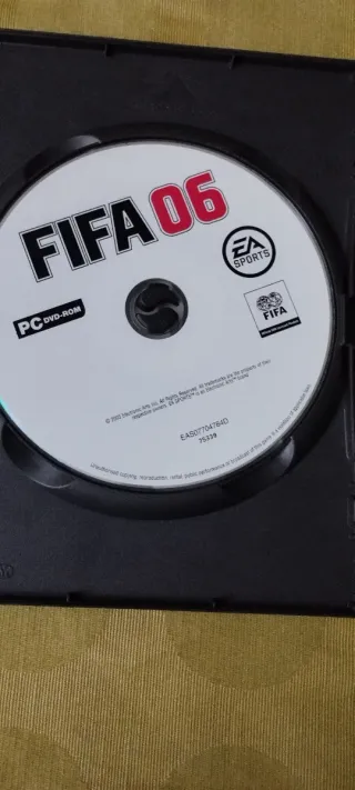 Videojuego FIFA 06 para PC