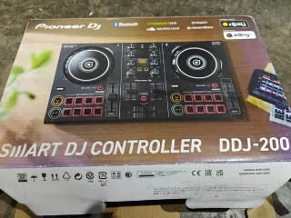 Controlador DJ Pioneer DDJ-200 Negro