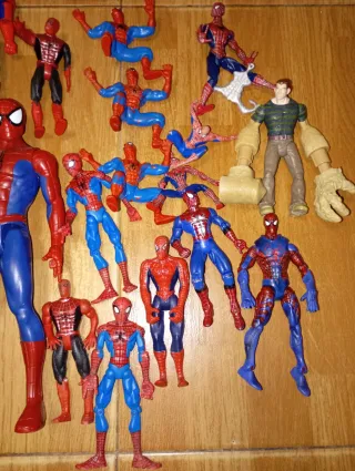 Lote Figuras Spiderman y Venom