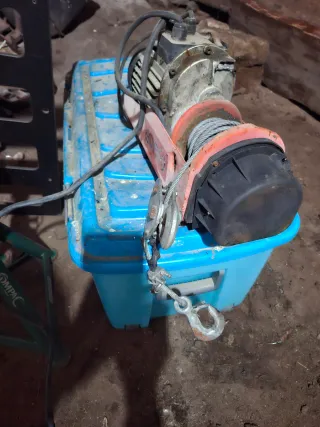 Motor elevador eléctrico