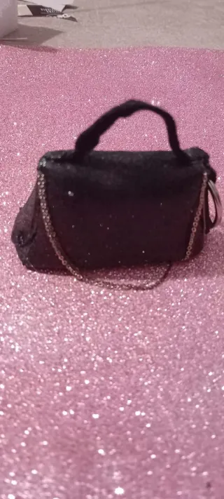 Portachiavi a forma di borsetta