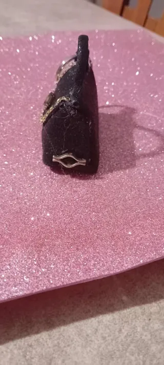 Portachiavi a forma di borsetta