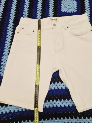 Pantalón Corto Slim Fit Blanco Pull&Bear