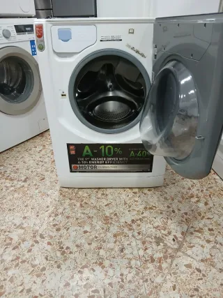 Lavadora Secadora Hotpoint Ariston 10/7kg