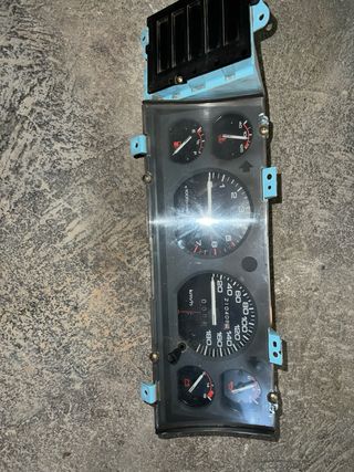 Cuadro instrumentos Jeep Cherokee XJ 4.0 92