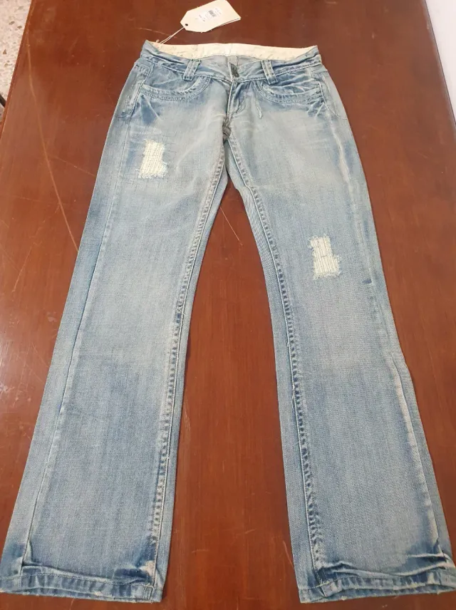 Jeans Blomm azzurri strappati taglia 42