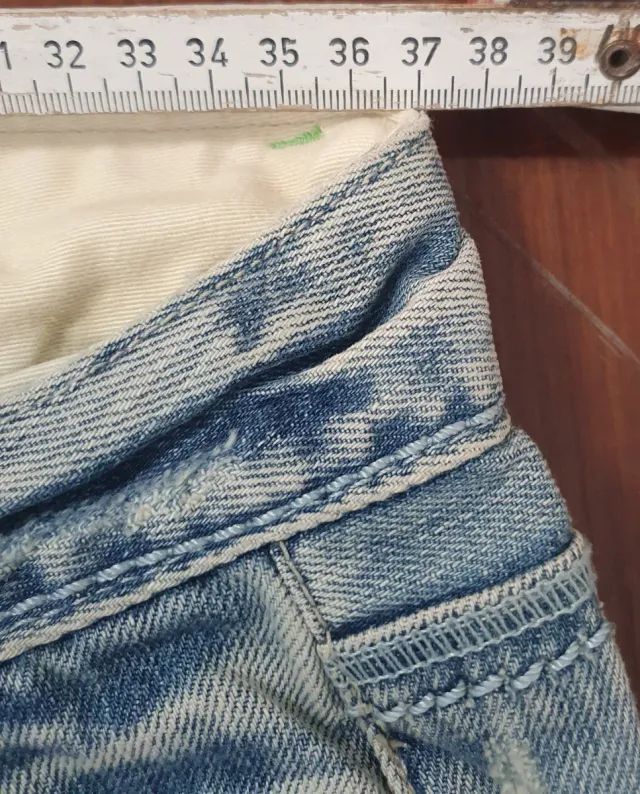 Jeans Blomm azzurri strappati taglia 42