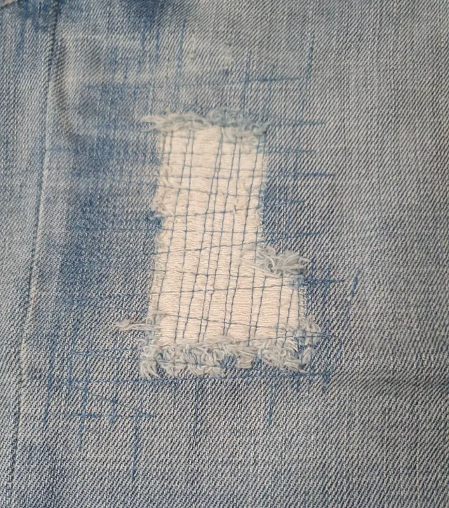 Jeans Blomm azzurri strappati taglia 42