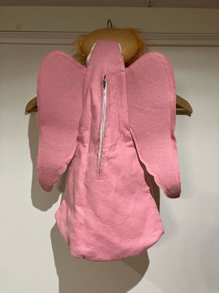 Angelo decorativo rosa con stelle