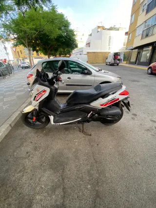 Yamaha Scooter