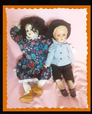 Coppia di bambole antiche 46/50 cm