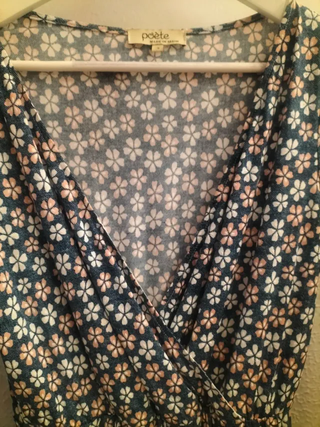 Poète vestido estampado flores talla S-M.