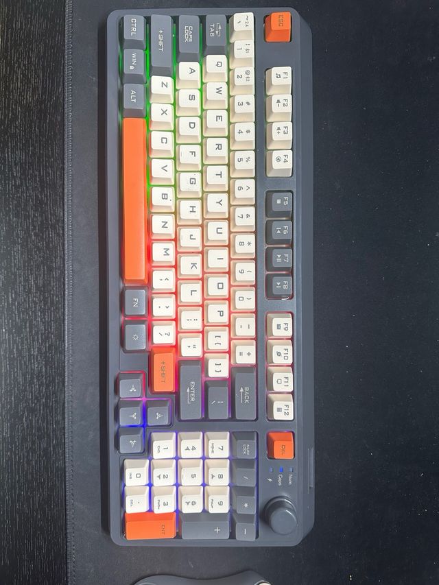 XUNFOX Teclado RGB 94 teclas con control