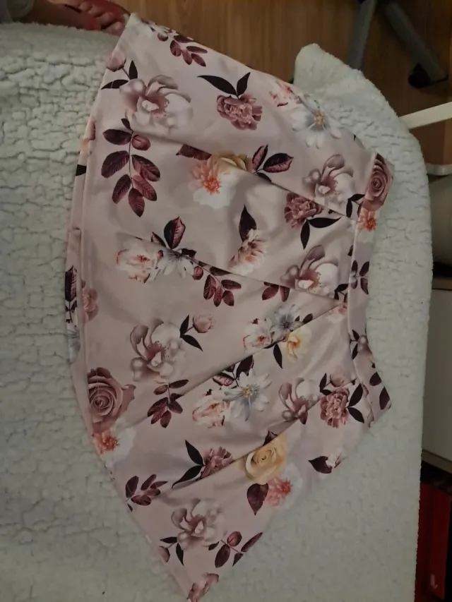 Falda niña Charanga T.11-12 sin estrenar