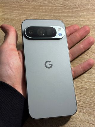 Google Pixel 9 Pro 256GB Gris + Cargador original