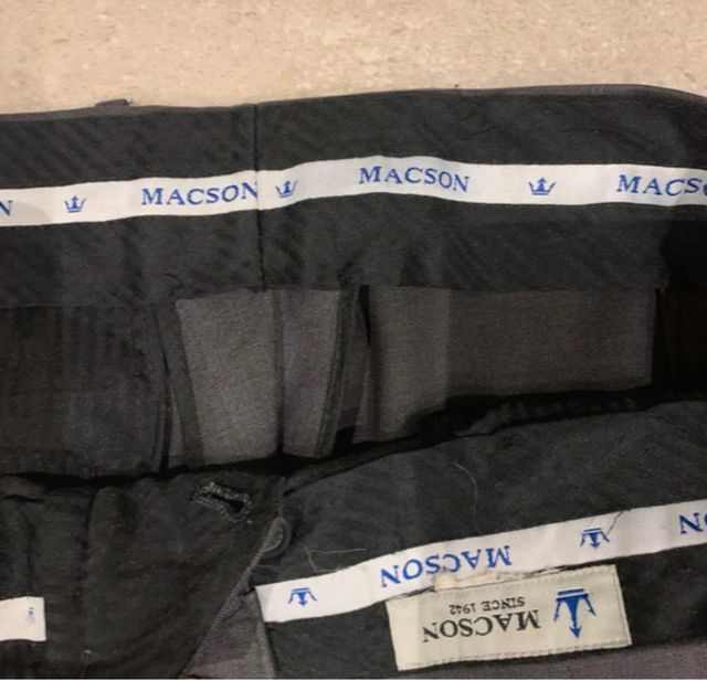 Pantalón de traje gris