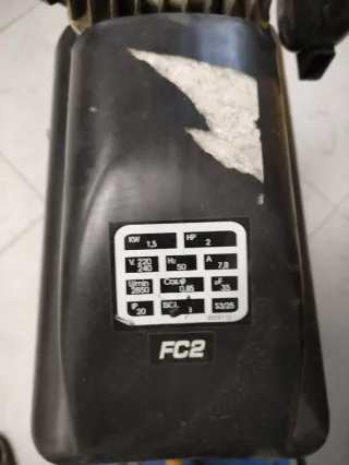 Compresor y herramientas tapicería