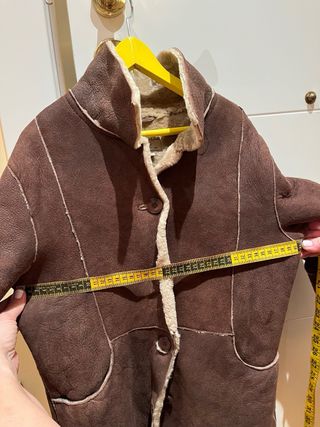 Abrigo marrón de piel Massimo Dutti