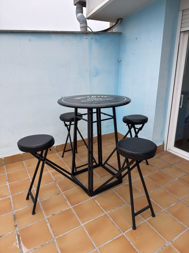 Mesa alta plegable exterior