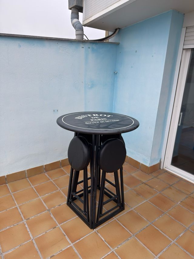 Mesa alta plegable exterior