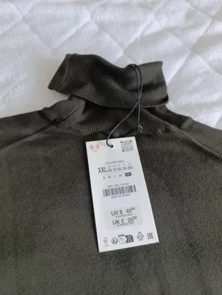 Jersey Zara cuello vuelto botones dorados Talla XL