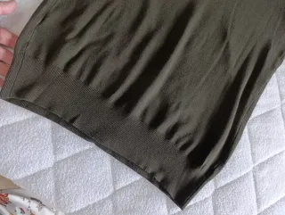 Jersey Zara cuello vuelto botones dorados Talla XL