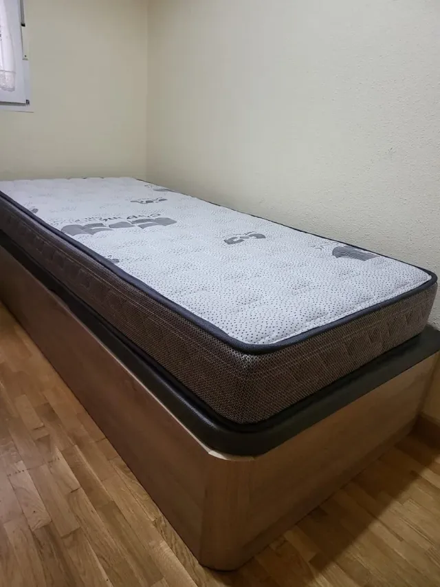 Canapé canapé canapé