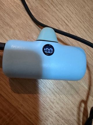 Cargador portátil 4800mAh hasta iPhone 14.