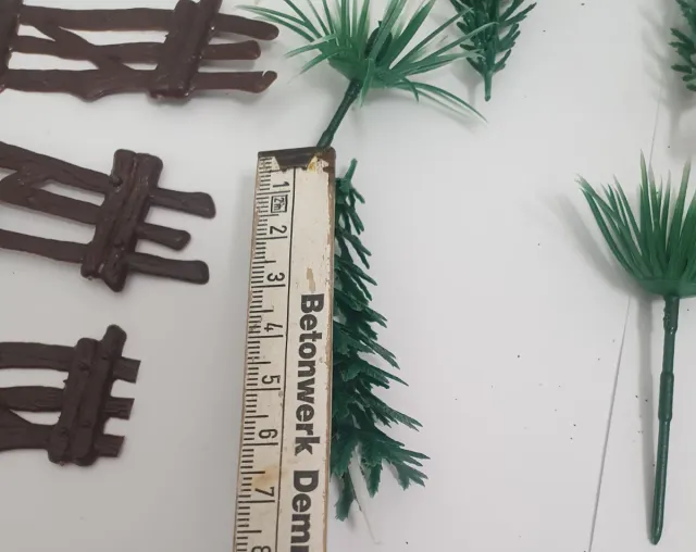 Set festa bambini: alberi, recinzioni, ponticello