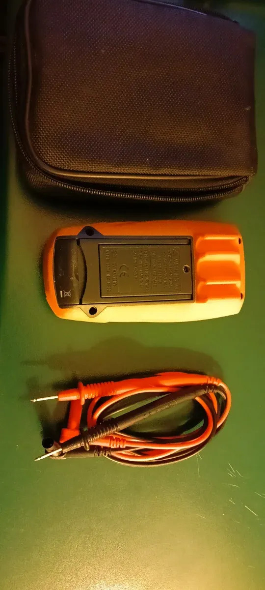 Multimetro Digitale HT HT21