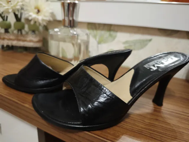 Sandalias de tacón DJM negras