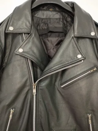 Chaqueta de cuero customizada