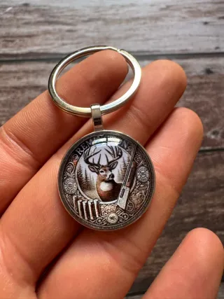 LLAVERO DE CAZA REMINGTON CIERVO Y ESCOPETA