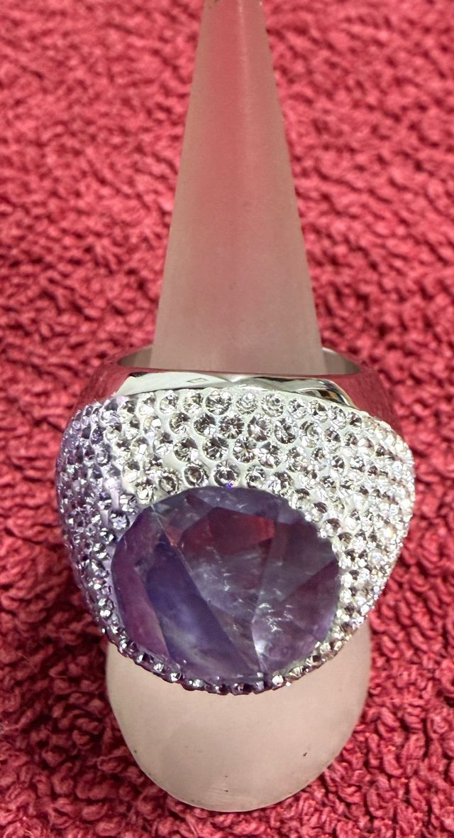 Anillo Swarovski Morado y Plateado