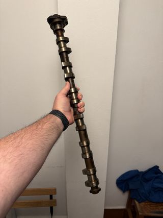 Árbol de levas de admisión BMW E46 328ci (M52TUB28