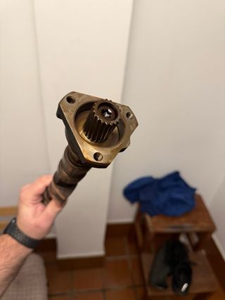 Árbol de levas de admisión BMW E46 328ci (M52TUB28