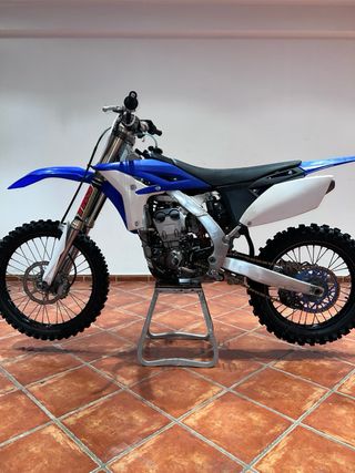 Yamaha YZF 250 año 2013