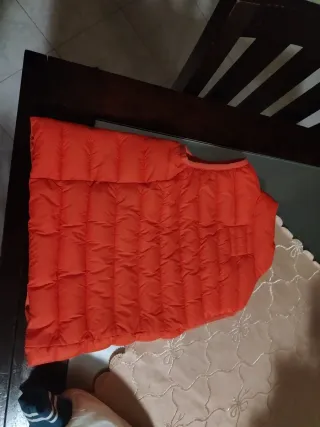 Piumino Guess arancione bambino