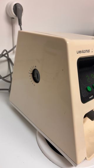 Polimerizadora Degussa Dentomat 2