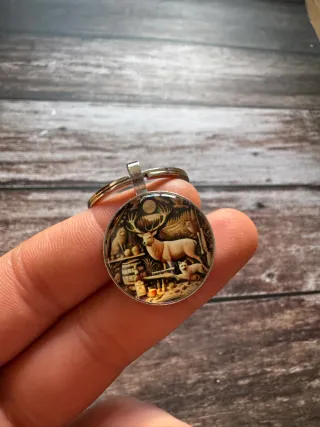 LLAVERO DE CAZA DETALLADO